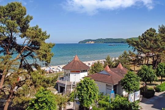 Strandvilla Aegir Mit Ostseeblick Остзебад Бинц Екстериор снимка